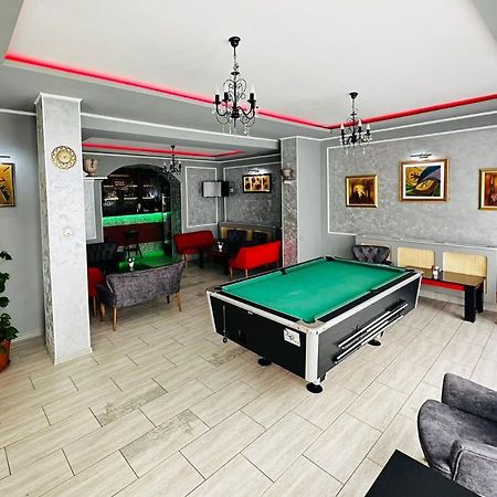 Hotel Suprem Băile Olăneşti Buitenkant foto