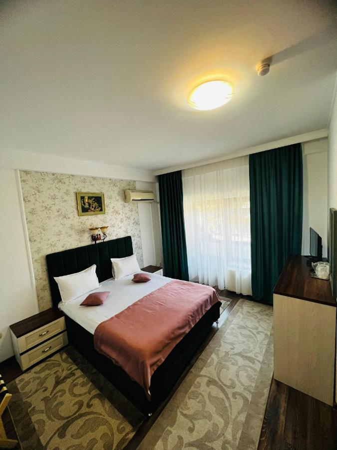 Hotel Suprem Băile Olăneşti Buitenkant foto