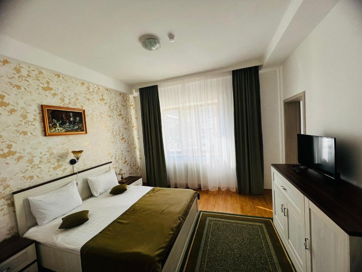 Hotel Suprem Băile Olăneşti Buitenkant foto